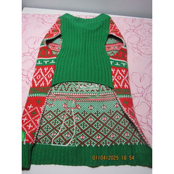 Medium Dog Knitwear – Comfy Sweater with Dinosaur Charm - Picture 2 of 3